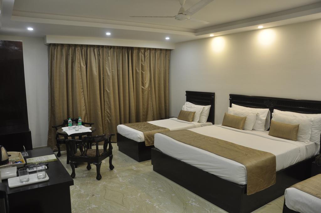 Hotel Genx Usha Kiran Agra Agra  Camera foto
