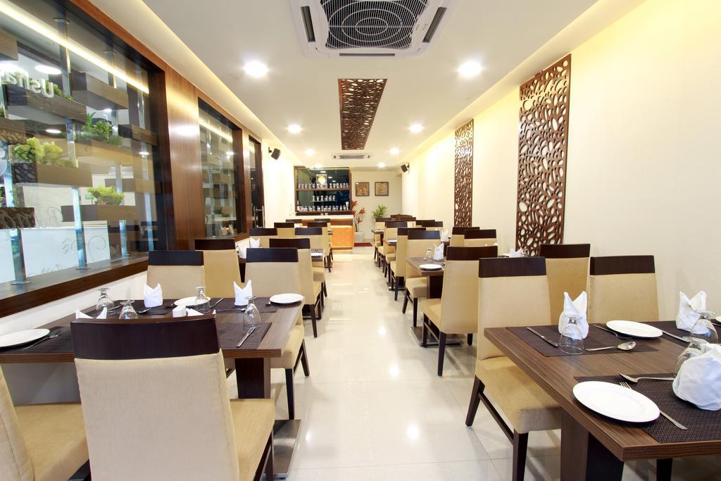 Hotel Genx Usha Kiran Agra Agra  Esterno foto